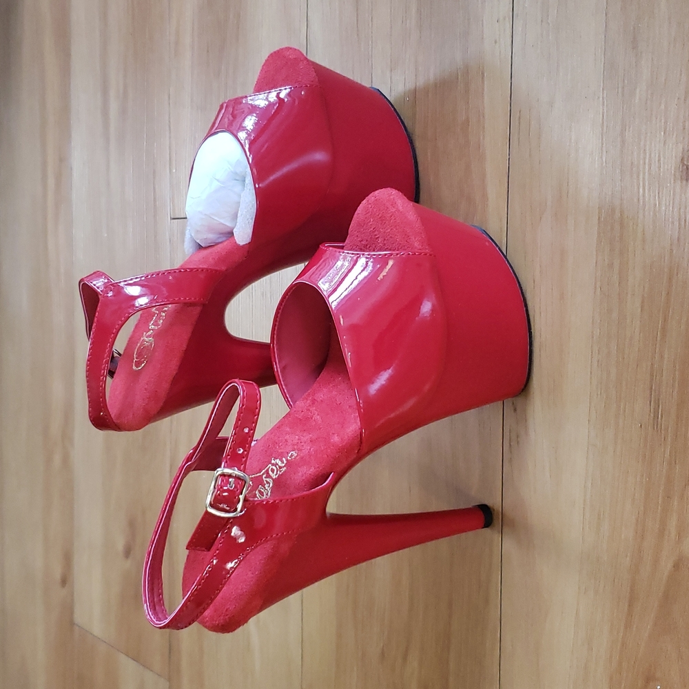 Pleaser red 7 inch platform heel - adore 709. Size 6